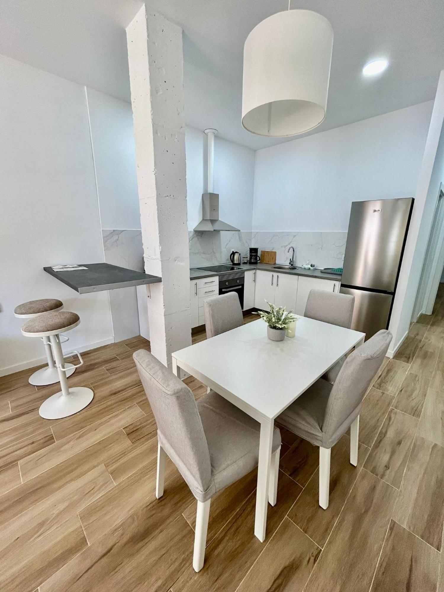 Apartamento Jardin Del Mar Малага Екстериор снимка