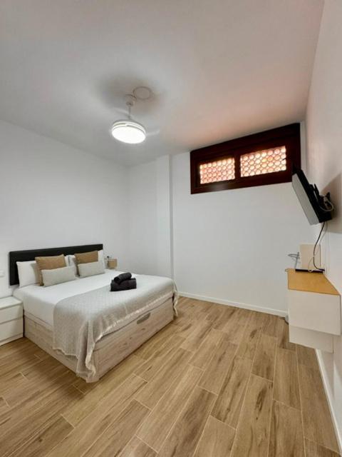 Apartamento Jardin Del Mar Малага Екстериор снимка